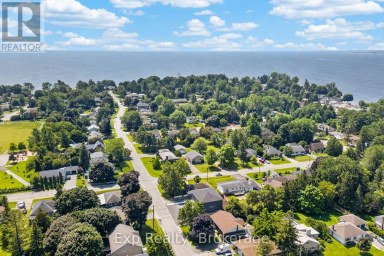 15 REDDEN STREET Kingston (City SouthWest) Ontario photo 37