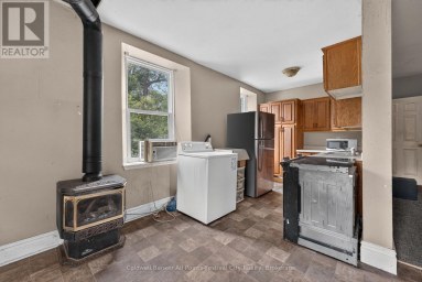 604 GOUGH STREET Huron-Kinloss (Lucknow) Ontario photo 16