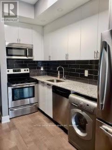 218 - 2785 BASELINE ROAD, Ottawa, Ontario, K2H0B7