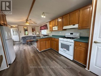 67 - 2189 DUNDAS STREET London East (East I) Ontario photo 4