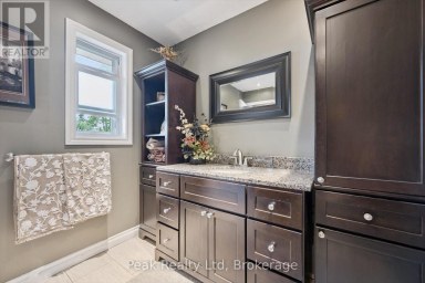 170 ELMSLIE PLACE Centre Wellington Ontario photo 11