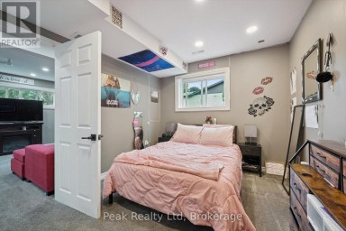 170 ELMSLIE PLACE Centre Wellington Ontario photo 19