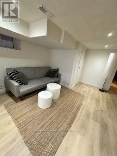 LOWER - 115 NORTHCLIFFE BOULEVARD, Toronto (Oakwood Village), Ontario, M6E3K5
