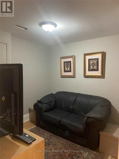 LOWER - 41 KIMBERMOUNT DRIVE, Toronto (L'Amoreaux), Ontario, M1T2Y1