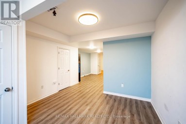 MAIN - 6393 MAIN STREET Whitchurch-Stouffville (Stouffville) Ontario photo 15