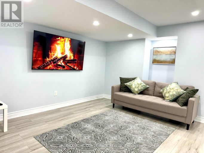 LOWER - 51 CAYTON CRESCENT, Bradford West Gwillimbury (Bradford), Ontario, L3Z0V9