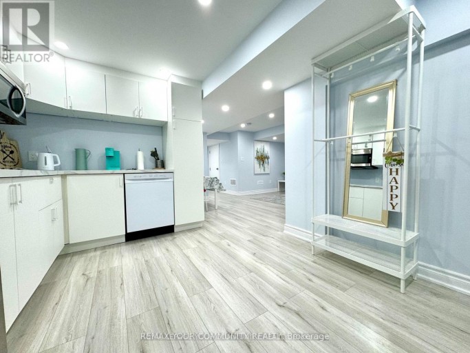 LOWER - 51 CAYTON CRESCENT, Bradford West Gwillimbury (Bradford), Ontario, L3Z0V9