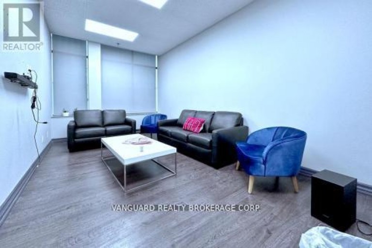 3 & 200 - 7941 JANE STREET, Vaughan (Concord), Ontario, L4K4L6