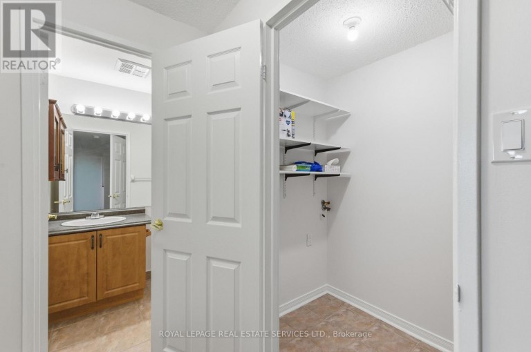 904 - 6720 GLEN ERIN DRIVE, Mississauga (Meadowvale), Ontario, L5N3K8