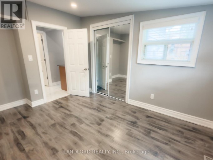 MAIN - 9 ALBRIGHT AVENUE, Toronto (Alderwood), Ontario, M8W1W9