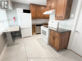 MAIN - 9 ALBRIGHT AVENUE Toronto (Alderwood) Ontario photo 2