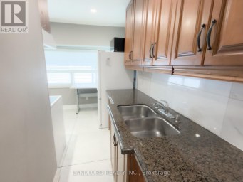 MAIN - 9 ALBRIGHT AVENUE Toronto (Alderwood) Ontario photo 4