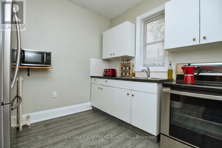 1 - 70 SPADINA AVENUE, Hamilton (Stipley), Ontario, L8M2X1
