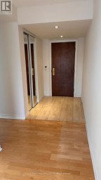 512 - 130 POND DRIVE Markham (Commerce Valley) Ontario photo 1