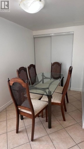 512 - 130 POND DRIVE, Markham (Commerce Valley), Ontario, L3T7W5
