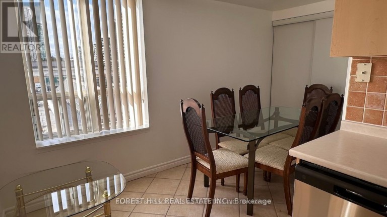 512 - 130 POND DRIVE, Markham (Commerce Valley), Ontario, L3T7W5