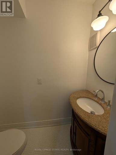 561 PARLIAMENT STREET, Toronto (Cabbagetown-South St. James Town), Ontario, M4X1P7