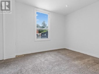 1303 WOODBINE AVENUE Toronto (Woodbine-Lumsden) Ontario photo 16