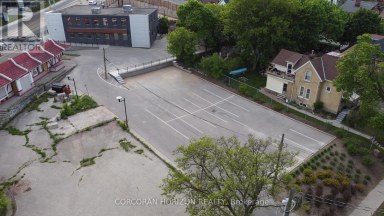 618 KING STREET Kitchener Ontario photo 29