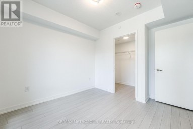 209 - 4010 EGLINTON AVENUE Toronto (Humber Heights) Ontario photo 16