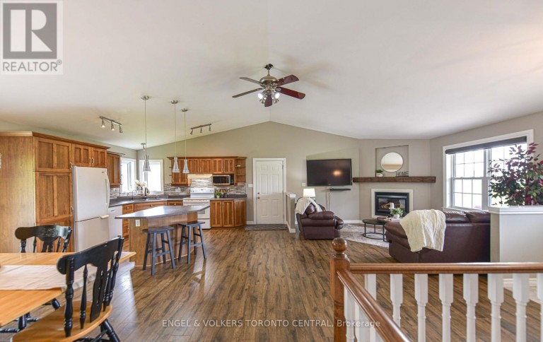 3516 KIRKFIELD ROAD, Kawartha Lakes (Carden), Ontario, L0K1W0