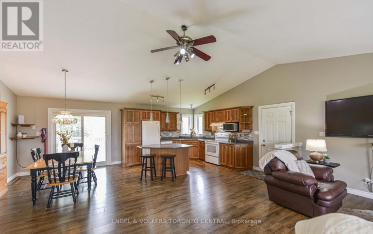 3516 KIRKFIELD ROAD, Kawartha Lakes (Carden), Ontario, L0K1W0