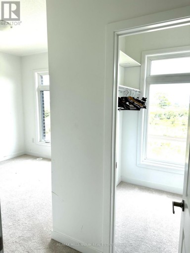 62 DALHOUSIE STREET, Vaughan (Vaughan Grove), Ontario, L4L9S1