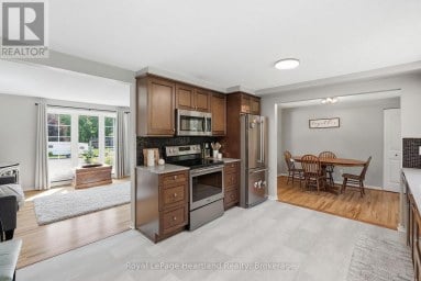 106 CEDAR COURT Chatsworth Ontario photo 12