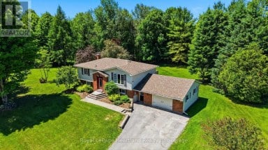 106 CEDAR COURT Chatsworth Ontario photo 2