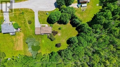 106 CEDAR COURT Chatsworth Ontario photo 3
