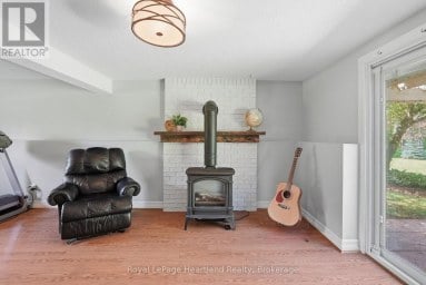 106 CEDAR COURT Chatsworth Ontario photo 31
