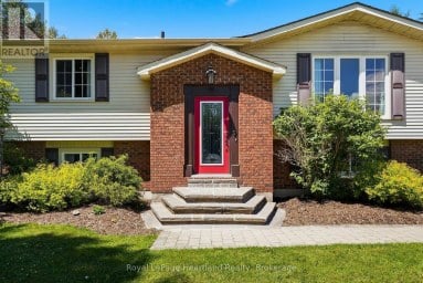 106 CEDAR COURT Chatsworth Ontario photo 6
