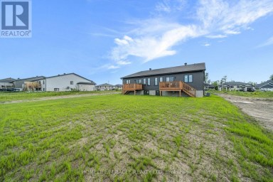 MAIN - 21 PORTLAND DRIVE Cornwall Ontario photo 9