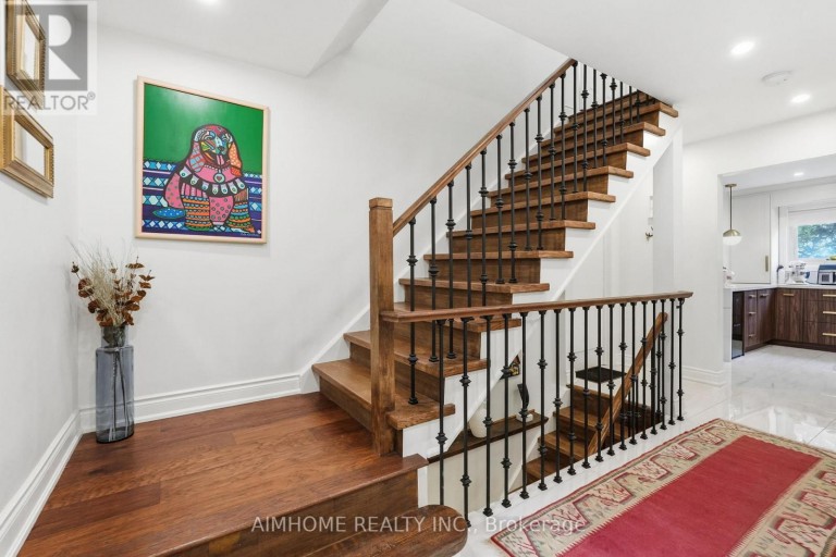 23 HILDEGARD DRIVE, Hamilton (Vincent), Ontario, L8K5S1
