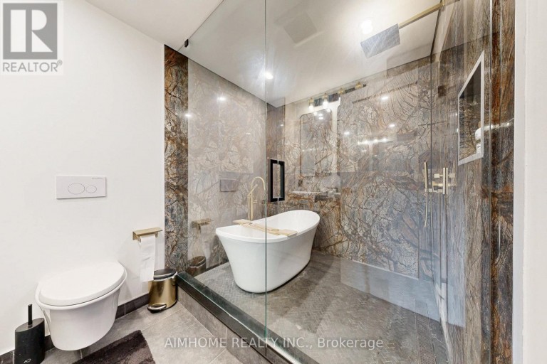23 HILDEGARD DRIVE, Hamilton (Vincent), Ontario, L8K5S1