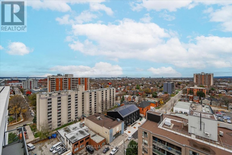 418 - 212 KING WILLIAM STREET E, Hamilton (Beasley), Ontario, L8N1B5