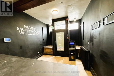 A - 1537 QUEEN STREET W Toronto (South Parkdale) Ontario photo 4