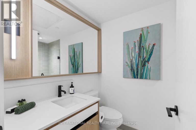 409 - 5 LAKEVIEW AVENUE, Toronto (Trinity-Bellwoods), Ontario, M6H0H3