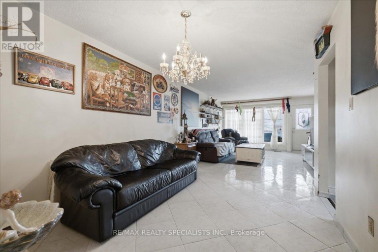 80 CHALFIELD LANE, Mississauga (Rathwood), Ontario, L4Z1L2