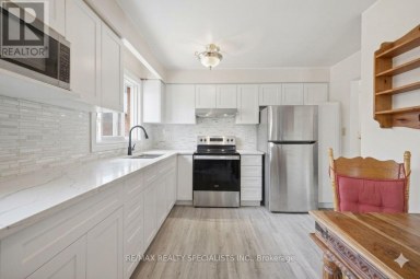 80 CHALFIELD LANE Mississauga (Rathwood) Ontario photo 11
