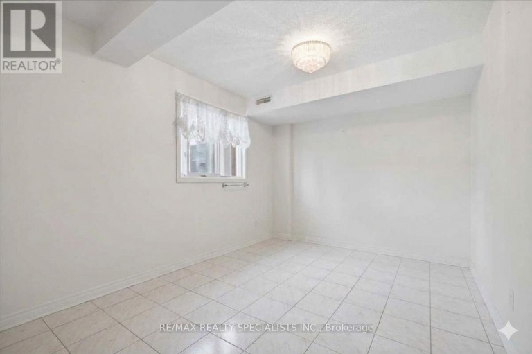80 CHALFIELD LANE, Mississauga (Rathwood), Ontario, L4Z1L2