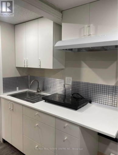 16 - 453 ALBERT STREET, Waterloo, Ontario, N2L5A7