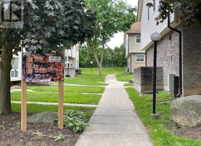 16 - 453 ALBERT STREET, Waterloo, Ontario, N2L5A7