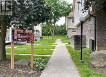 16 - 453 ALBERT STREET Waterloo Ontario photo 9