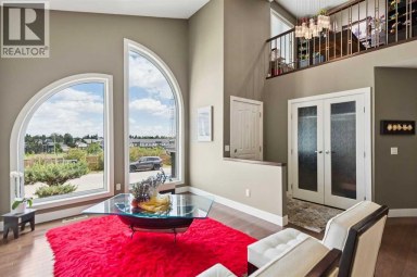 41 Sidon Crescent SW Calgary Alberta photo 11