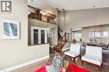 41 Sidon Crescent SW Calgary Alberta photo 12