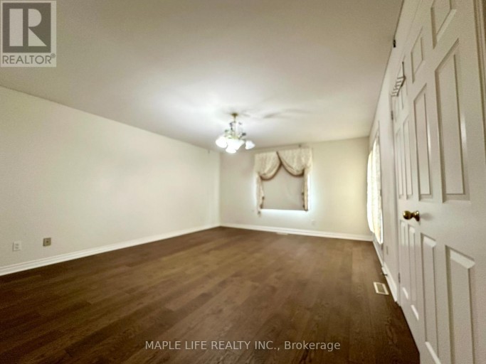 52 PRINCE EDWARD BOULEVARD, Markham (Thornlea), Ontario, L3T7E9
