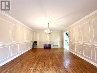 52 PRINCE EDWARD BOULEVARD Markham (Thornlea) Ontario photo 5