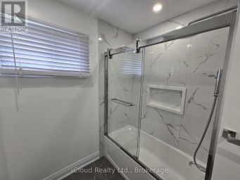 MAIN FLOOR - 2636 CRYSTALBURN AVENUE Mississauga (Cooksville) Ontario photo 4