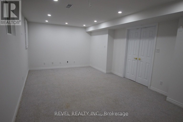 BSMT - 20 LEAH CRESCENT, Ajax (Central West), Ontario, L1T3J2